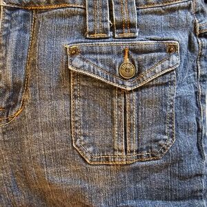Women's Blue Denim Capris